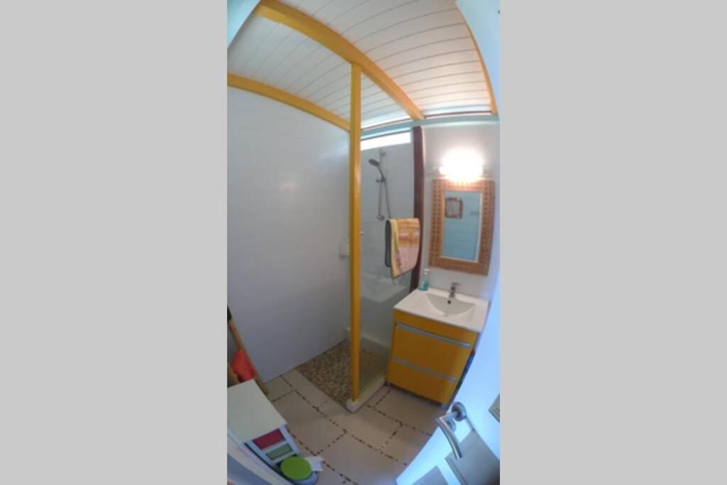 Residence Coco D'Iles, Gite Ti Bambou Terre-de-Bas Экстерьер фото